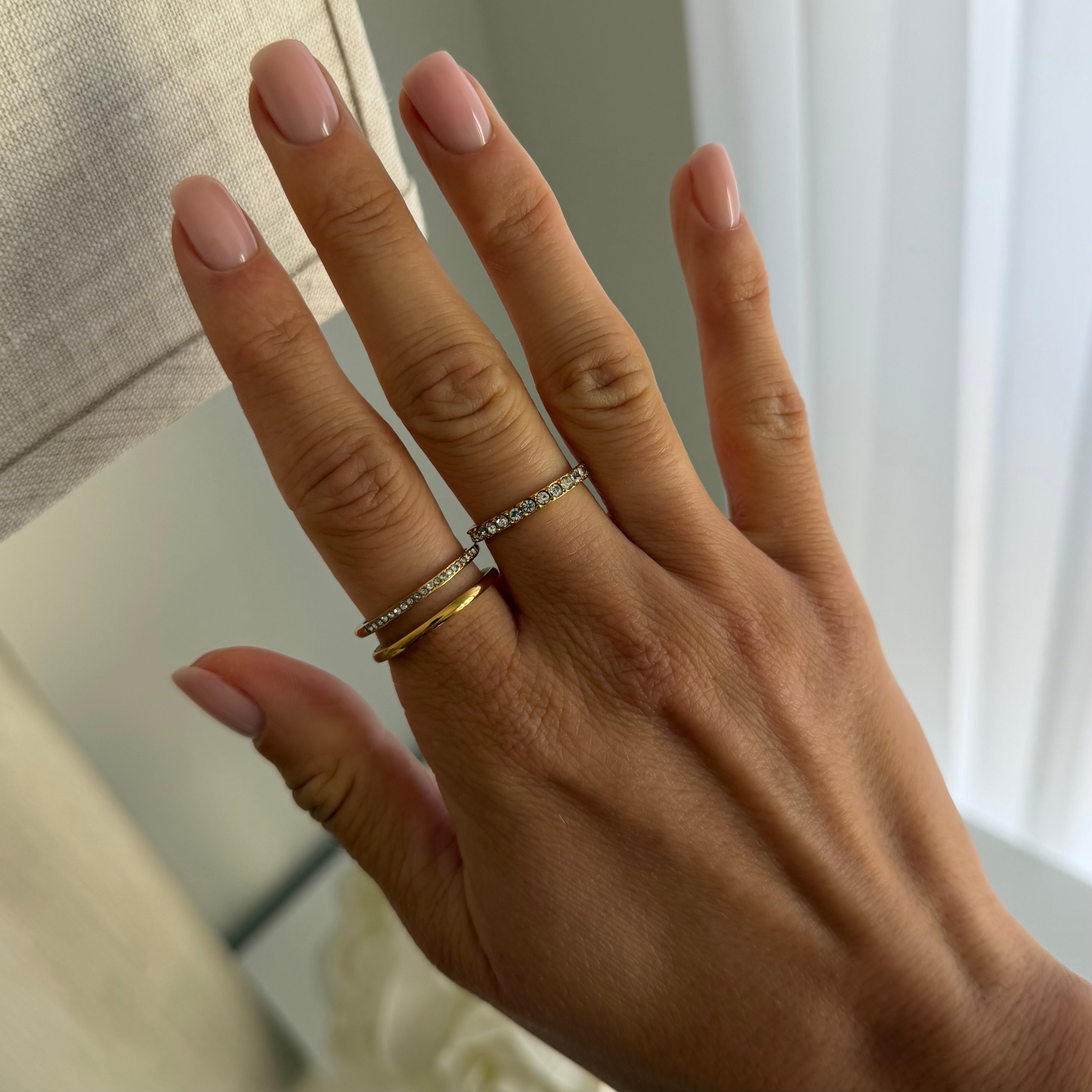 Ch¨¦rie Ring